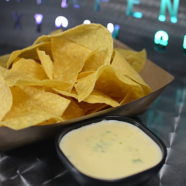 Chips & Queso.