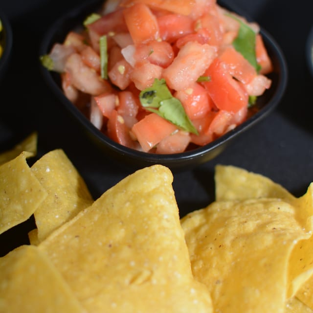 Chips & Salsa.